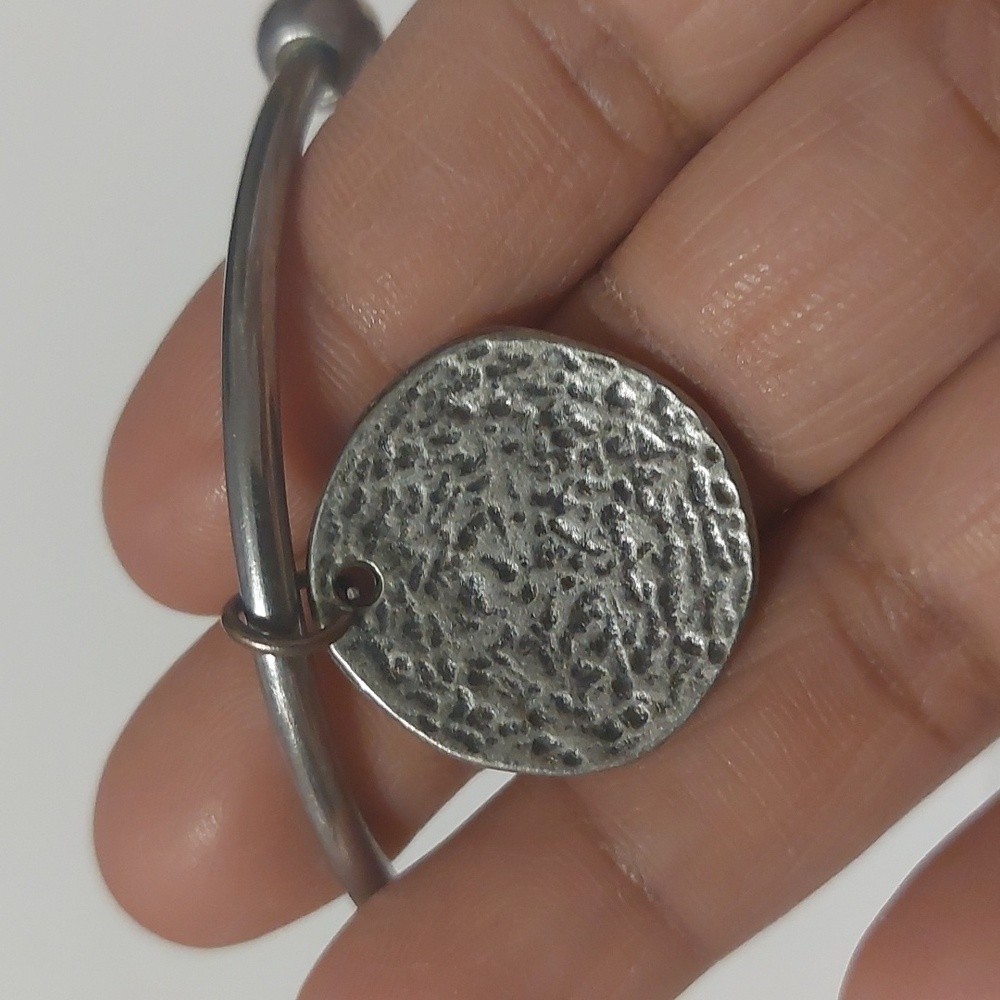 Silver Tone Starter Charm Cuff Bracelet With Pewter Tone Letter W Monogram Charm - Picture 3 of 7
